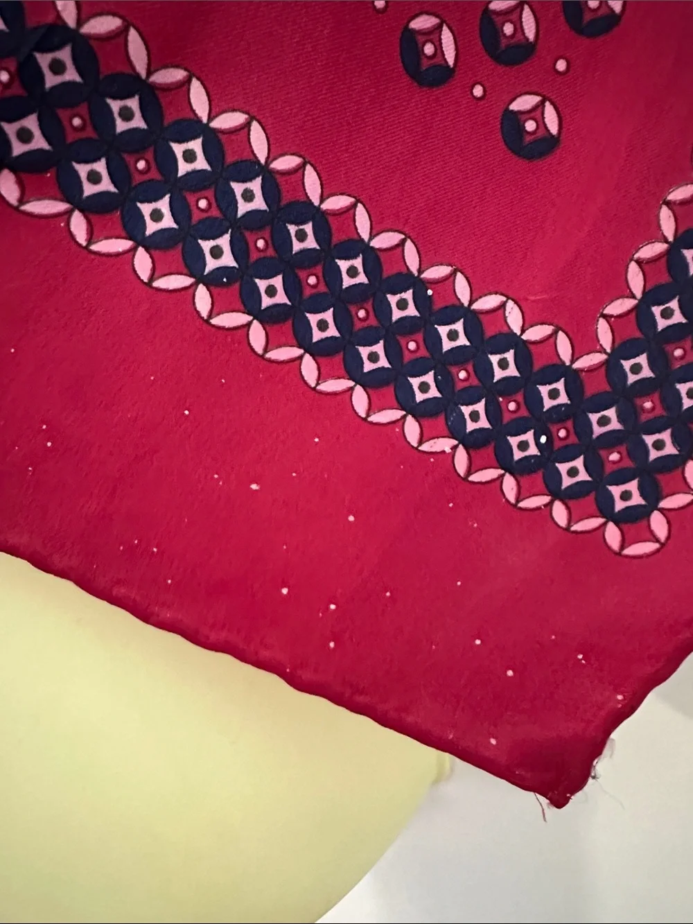 Vintage 60s Fuchsia, Navy Blue & Pink Bandanna -Print Rayon/Silk‎ Scarf